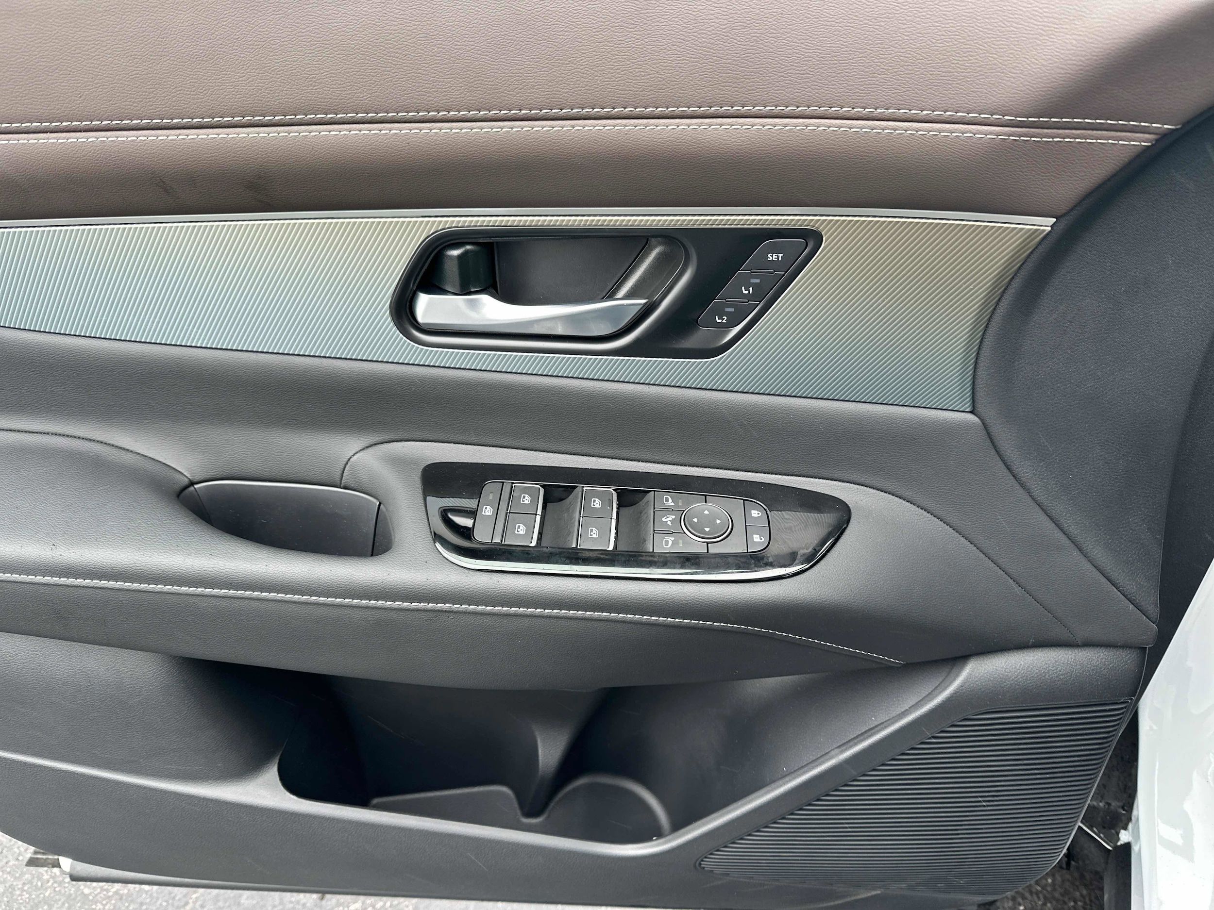 2025 Nissan Murano Platinum - Photo 8