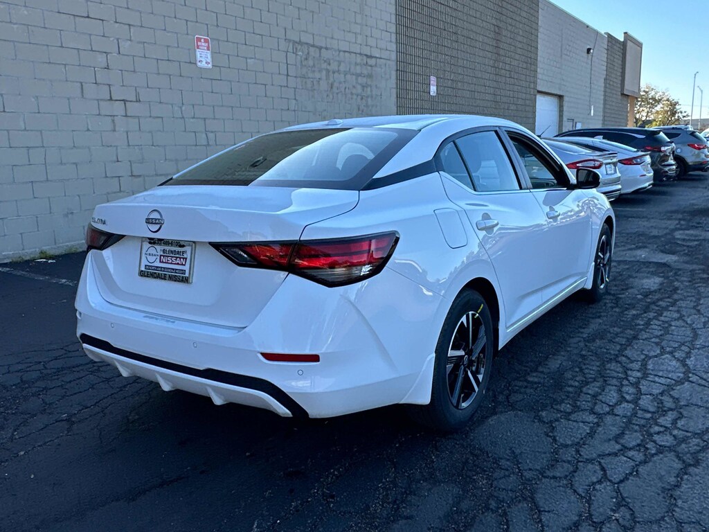 New 2025 Nissan Sentra SV SV CVT