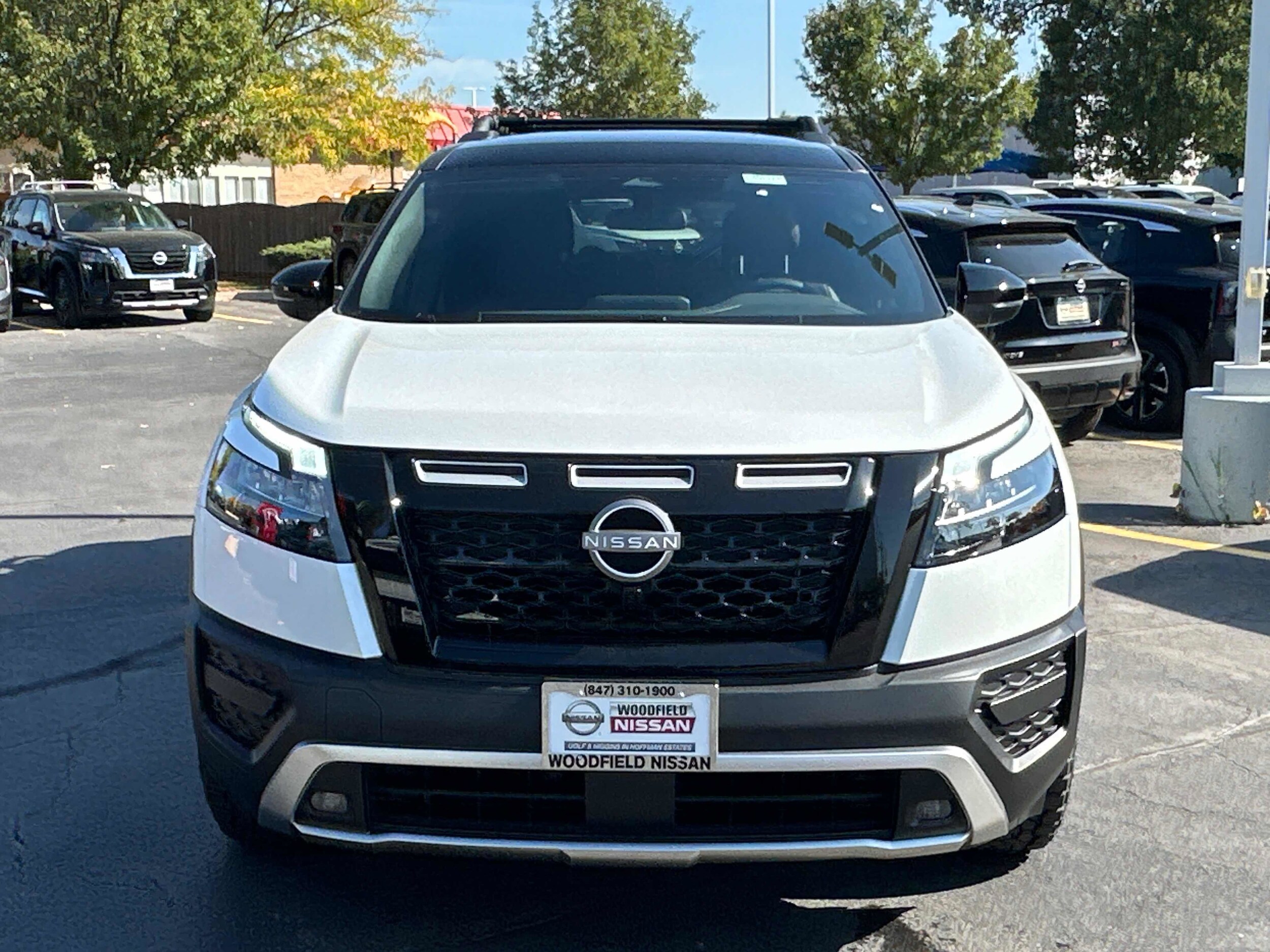 2025 Nissan Pathfinder Rock Creek photo 2