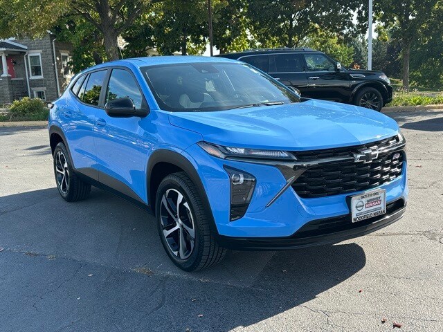 2024 Chevrolet Trax photo 3