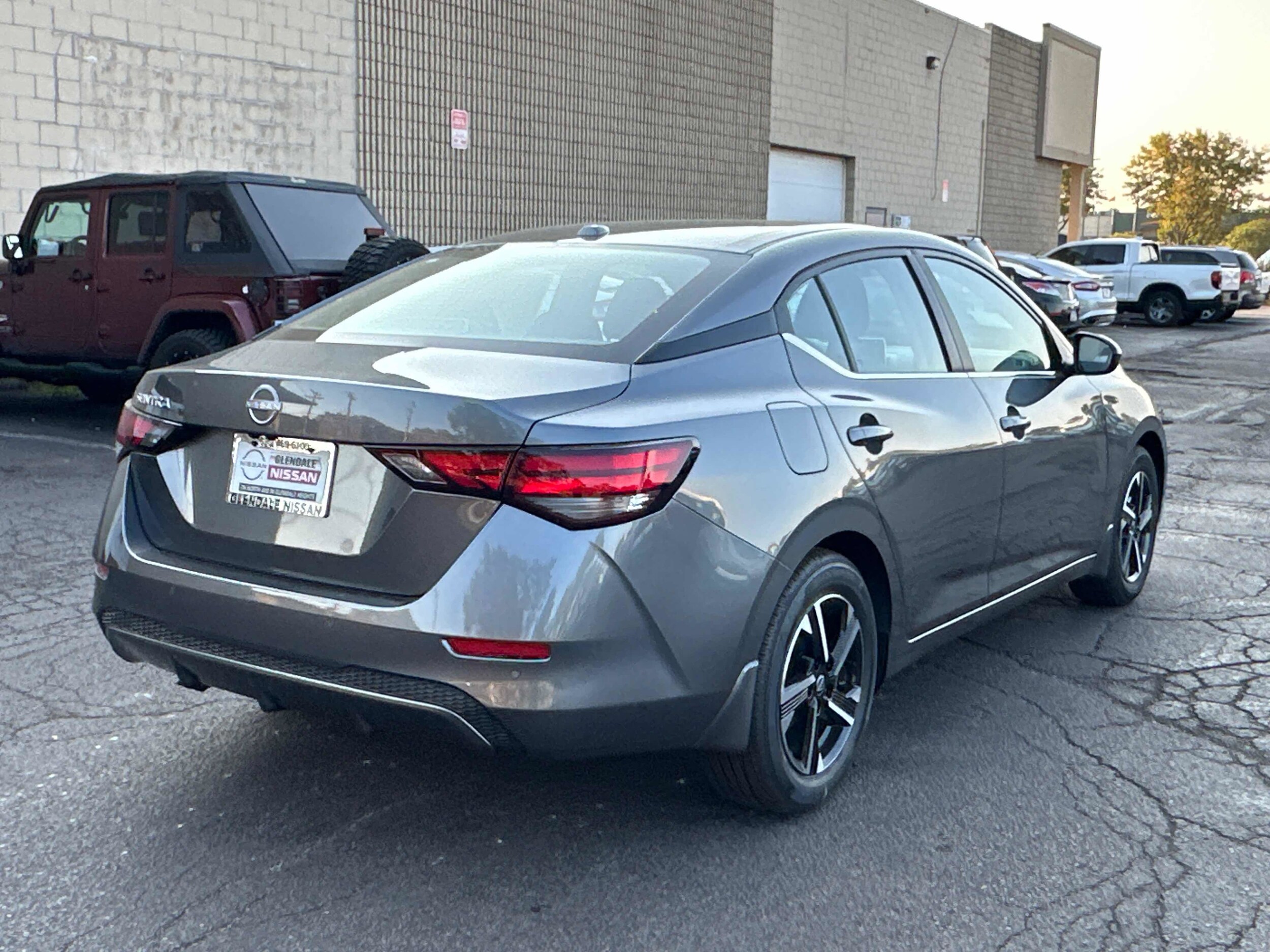 2025 Nissan Sentra SV photo 4