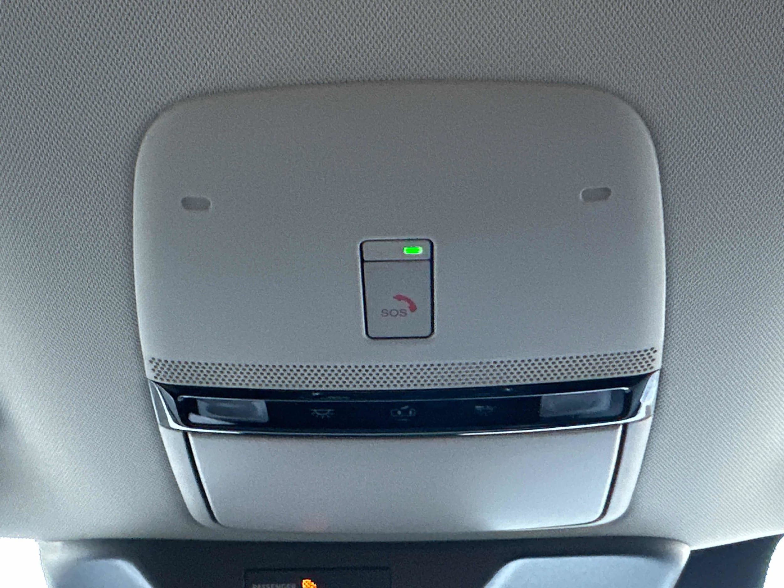 2026 Nissan Armada SV - Photo 37