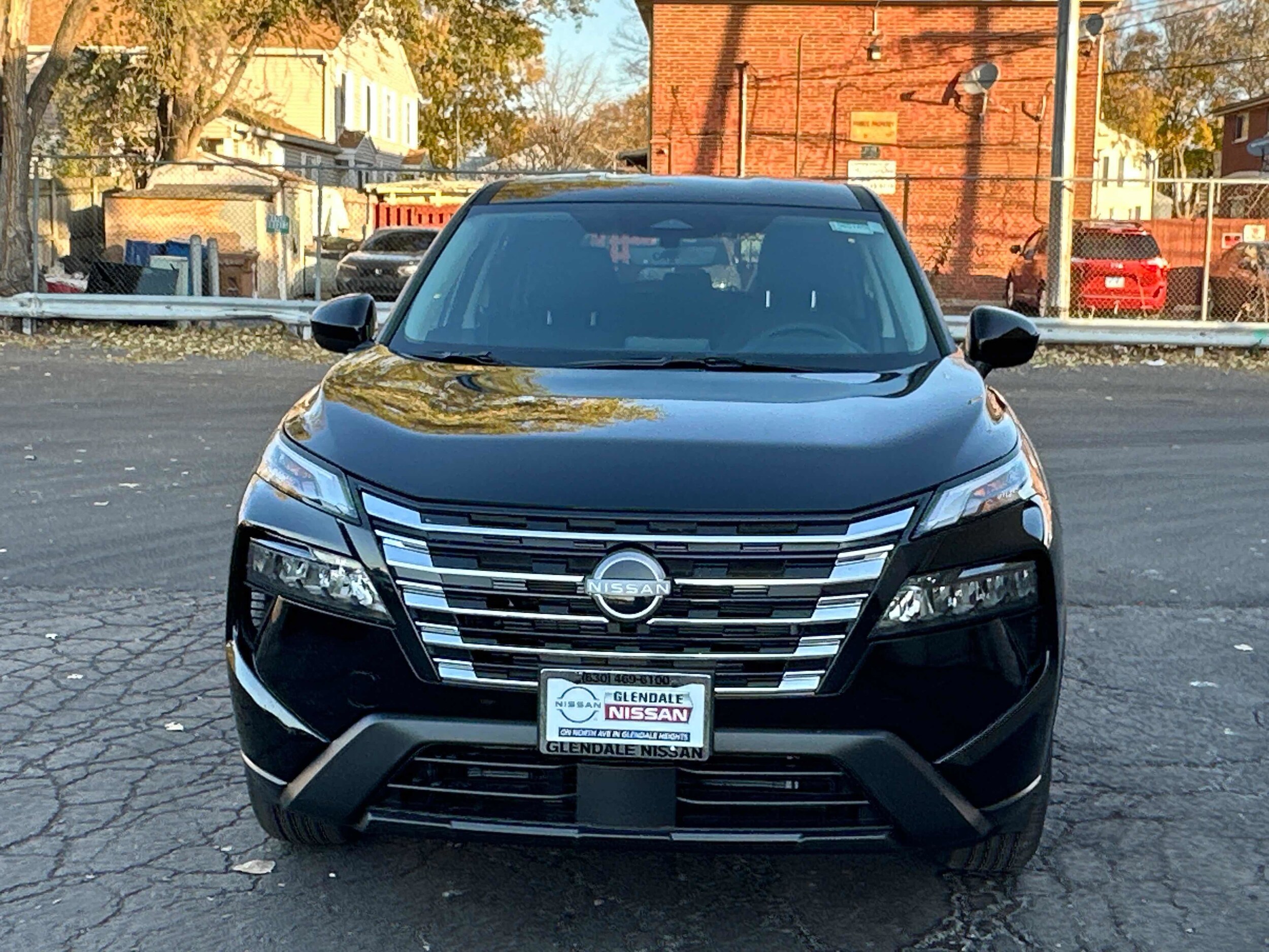 2026 Nissan Rogue AWD SV photo 2