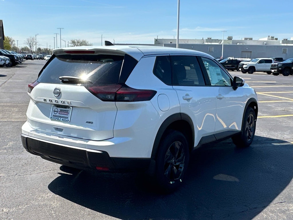 New 2026 Nissan Rogue SV 2026.5 AWD SV
