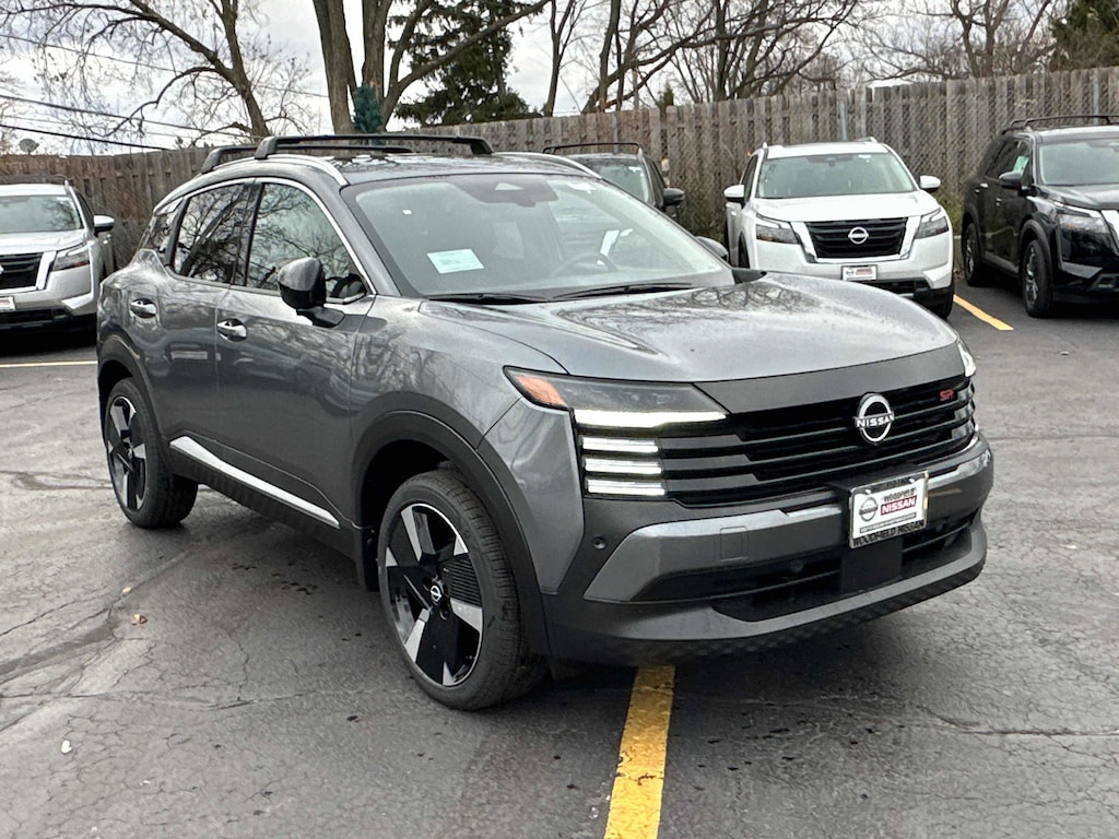New 2026 Nissan Kicks SR SR AWD