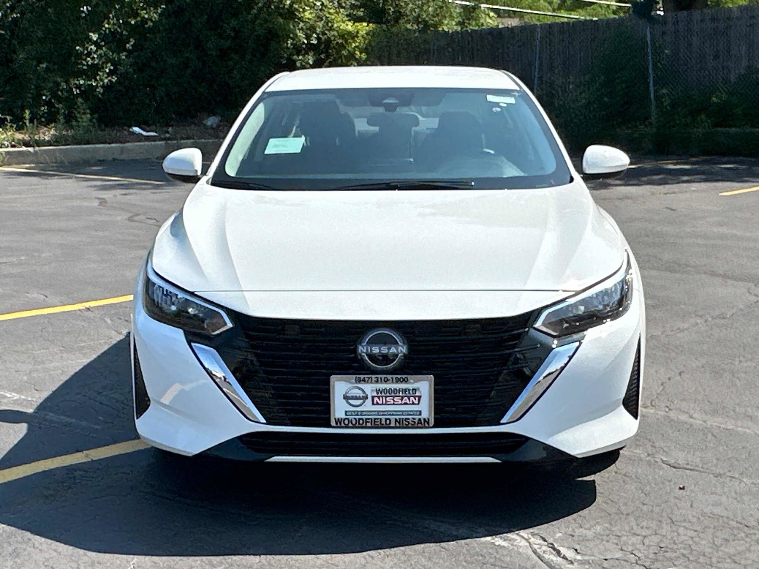 2025 Nissan Sentra SV photo 2