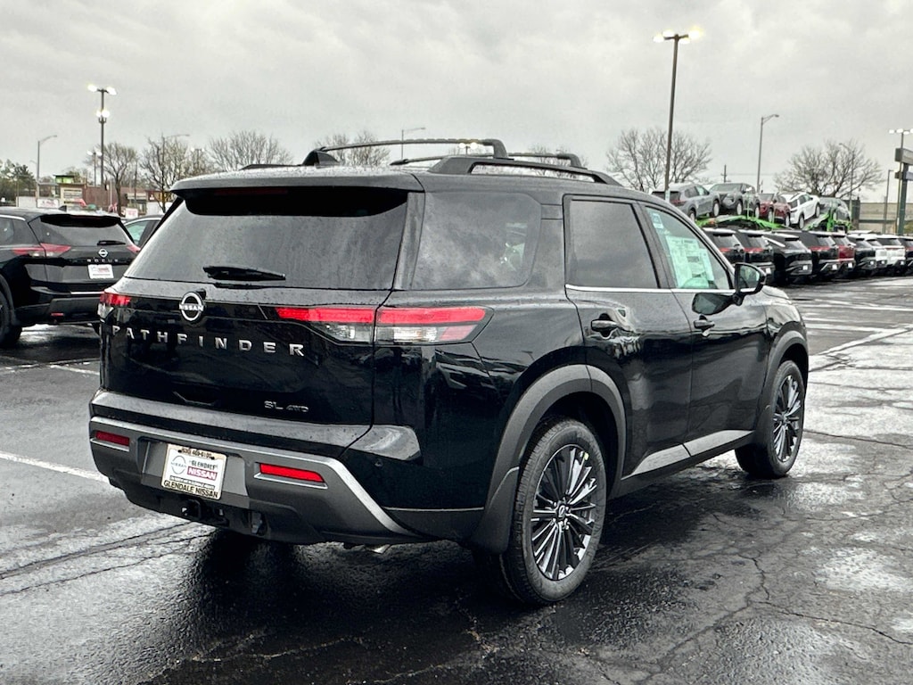 New 2026 Nissan Pathfinder SL SL 4WD