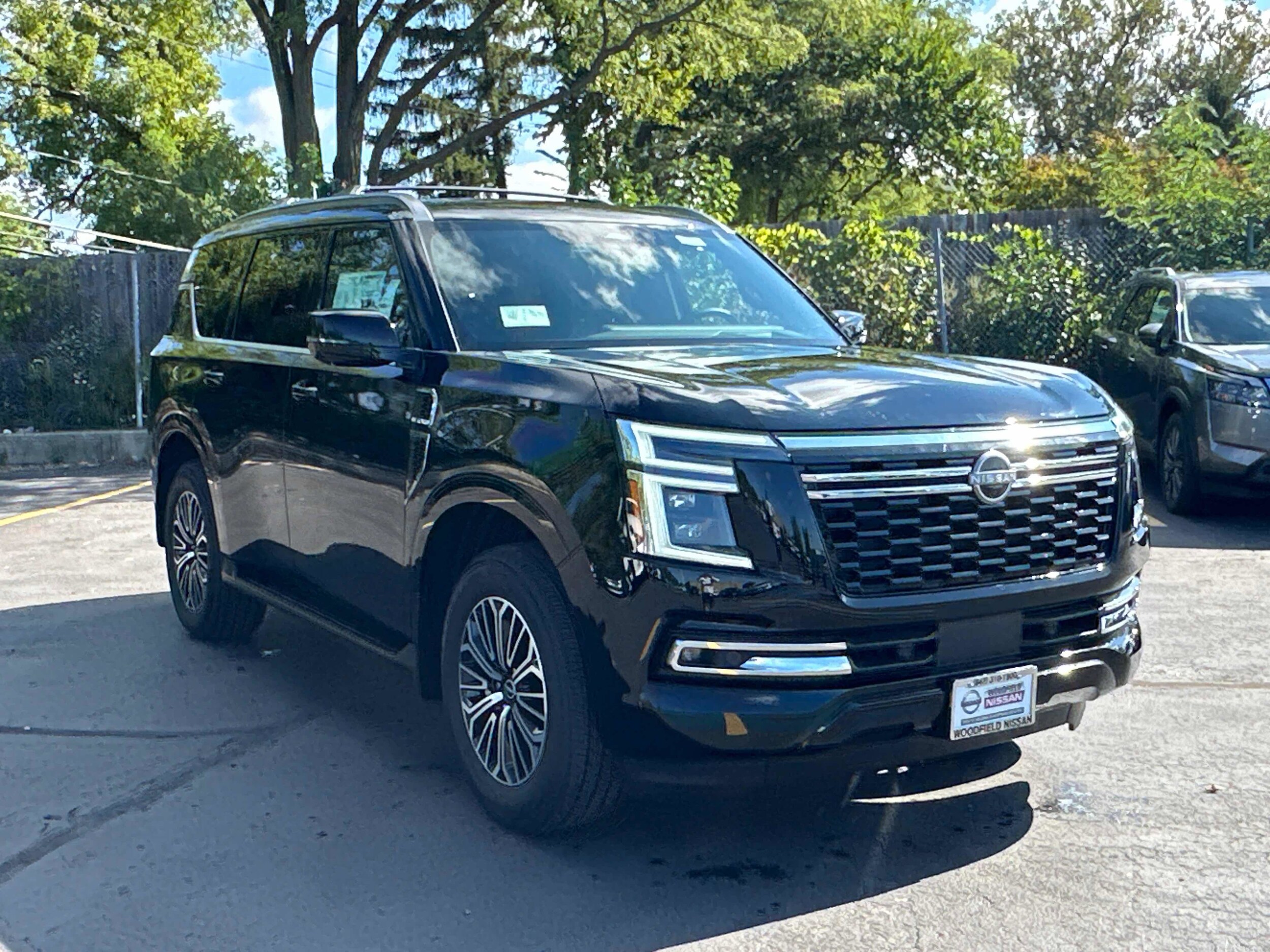 2026 Nissan Armada Platinum photo 3