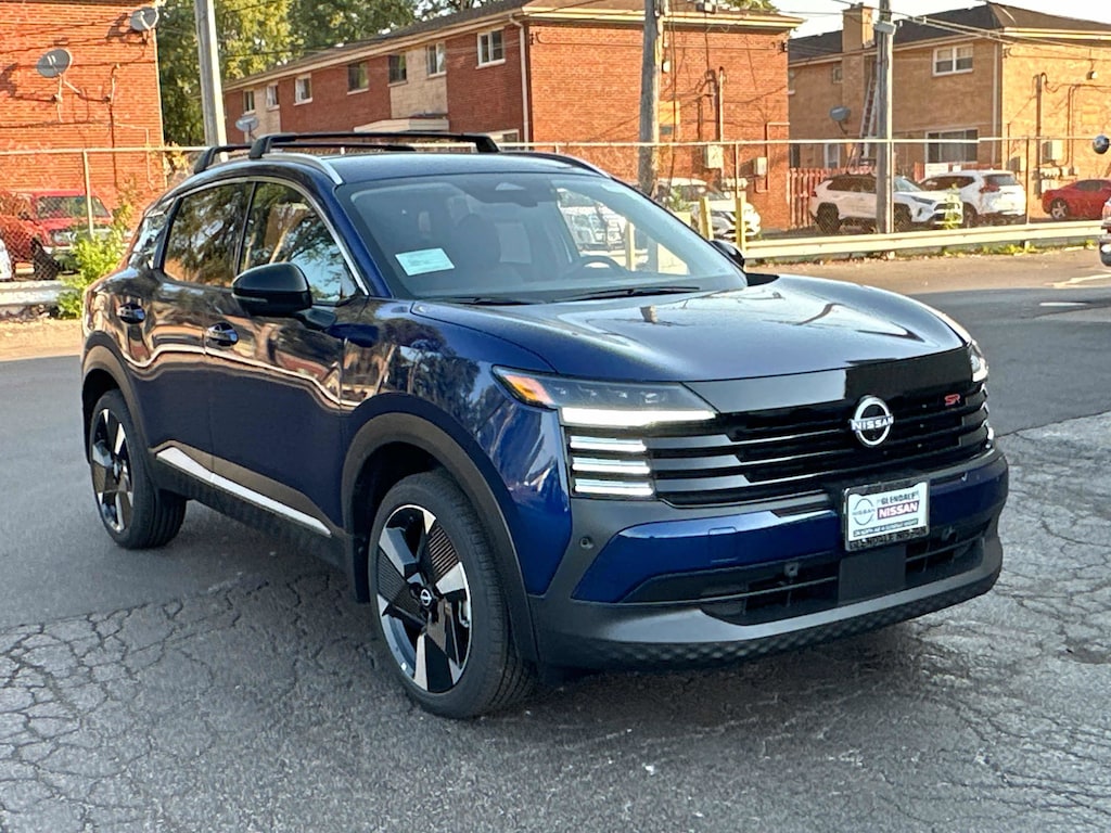 New 2026 Nissan Kicks SR SR AWD