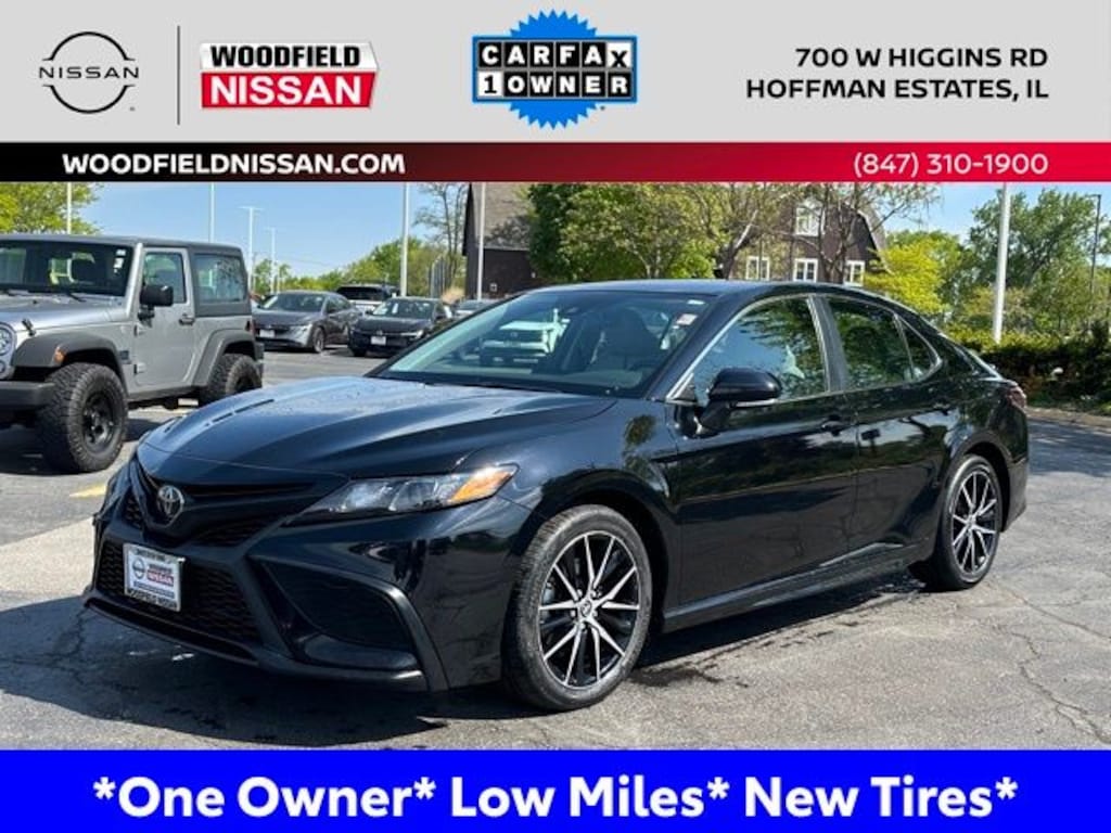 Used 2023 Toyota Camry SE Sedan