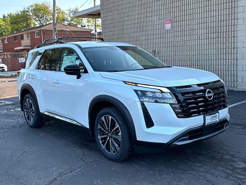 New 2026 Nissan Pathfinder Platinum Platinum 4WD