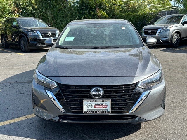 2025 Nissan Sentra SV photo 2