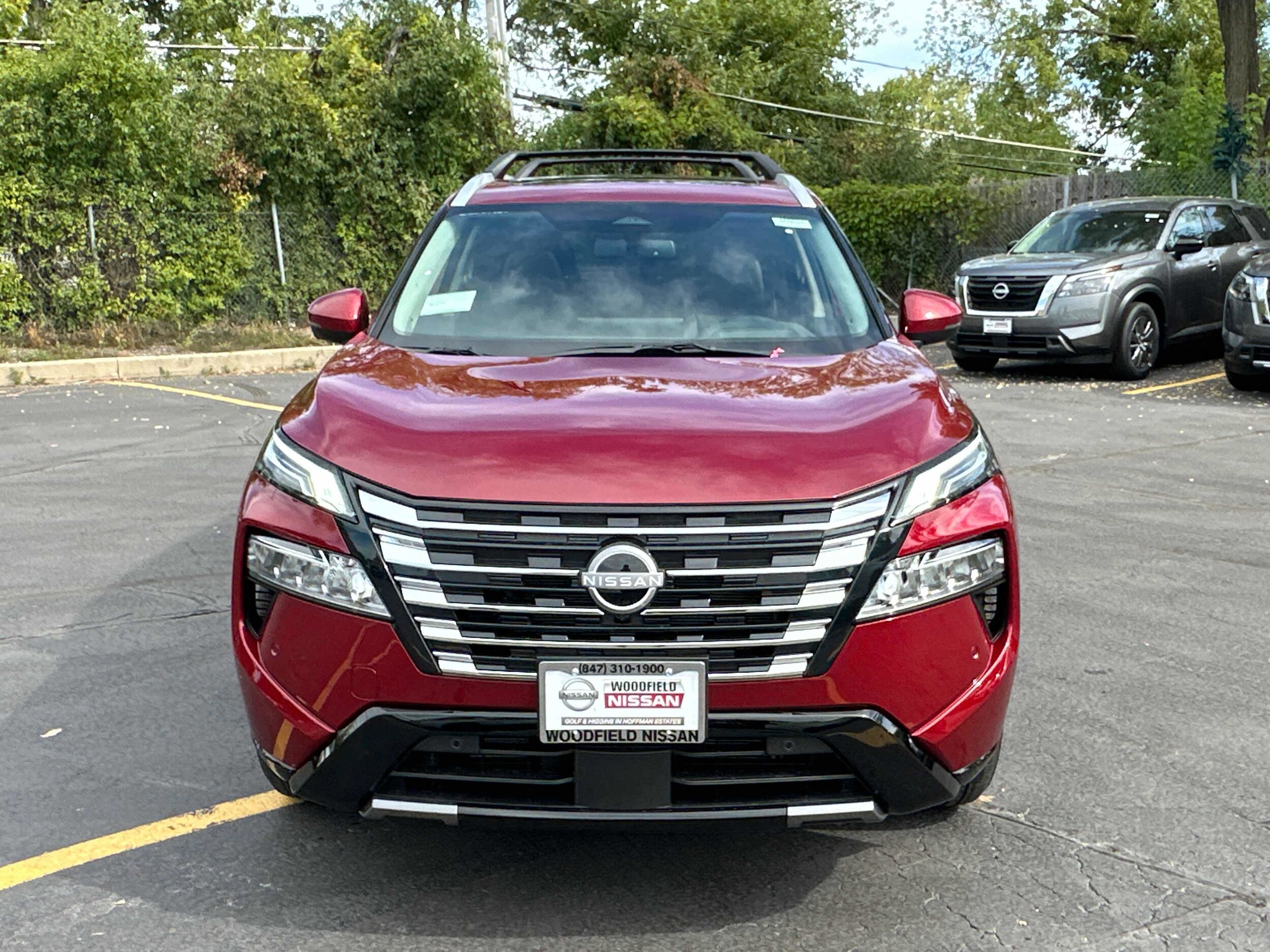 2026 Nissan Rogue Platinum photo 2