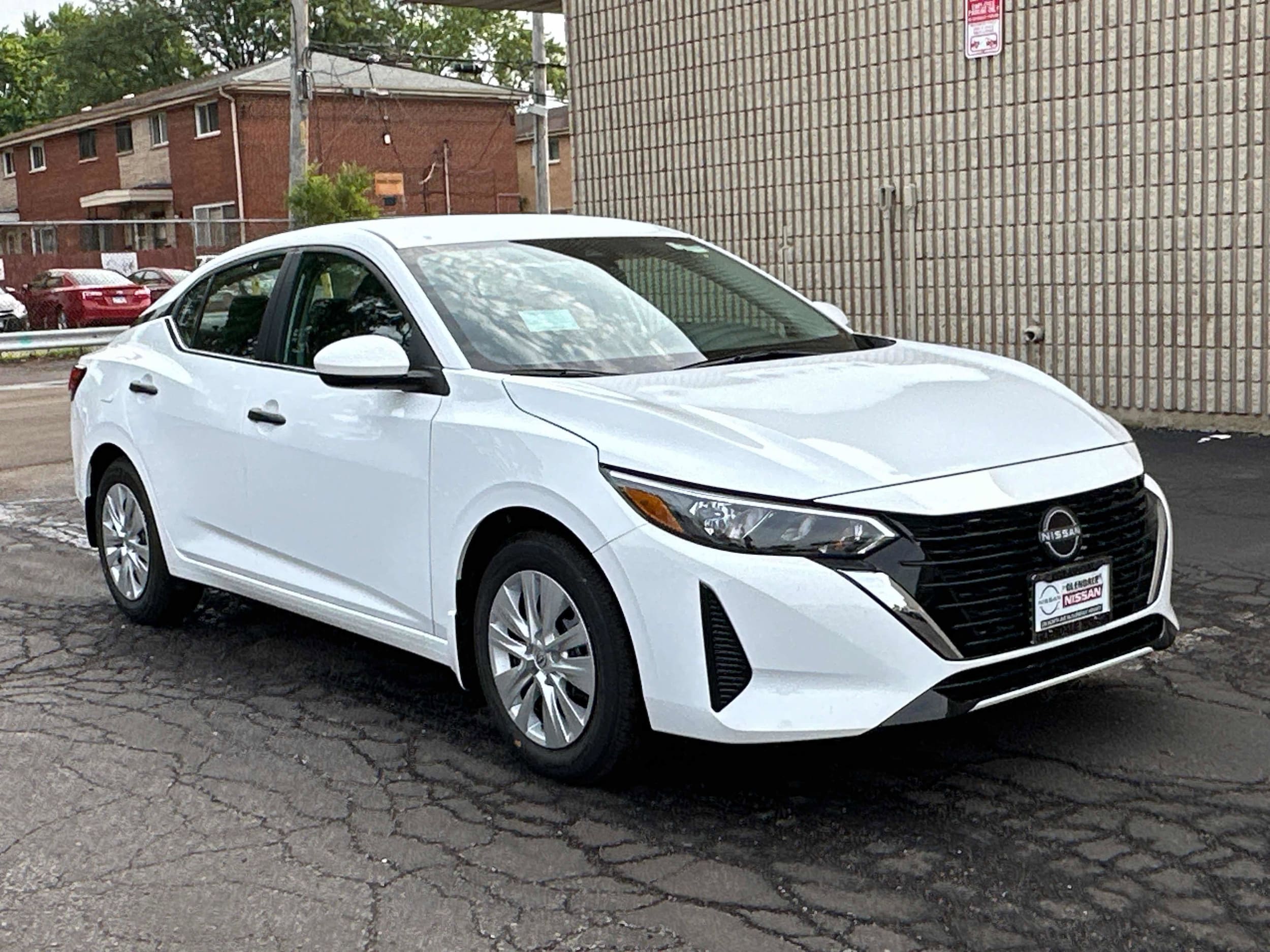 2025 Nissan Sentra S photo 3
