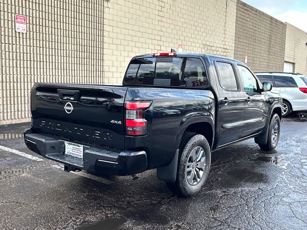 New 2026 Nissan Frontier SV Crew Cab 4x4 SV