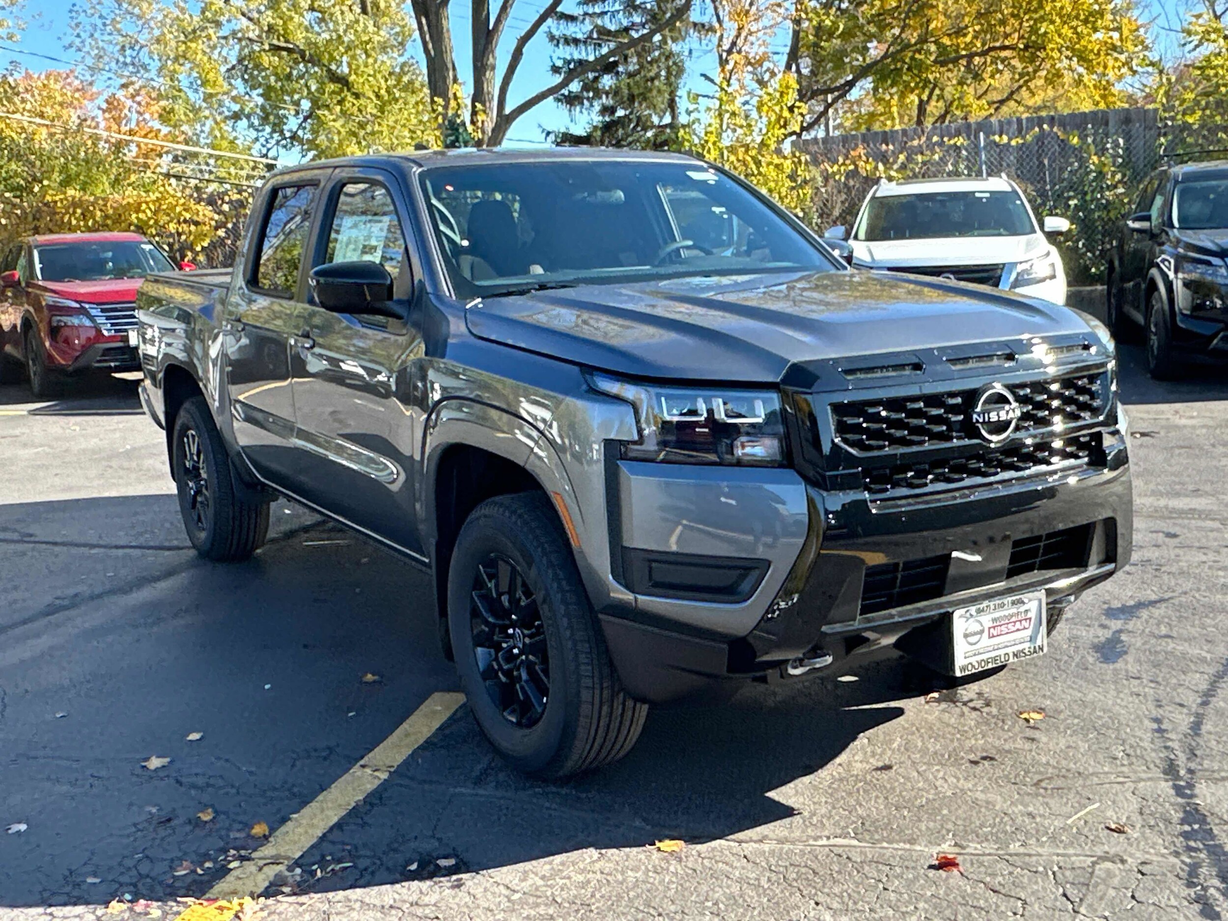2026 Nissan Frontier SV Crew Cab photo 3