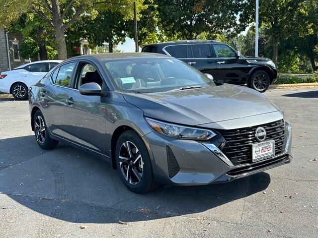 2025 Nissan Sentra SV photo 3