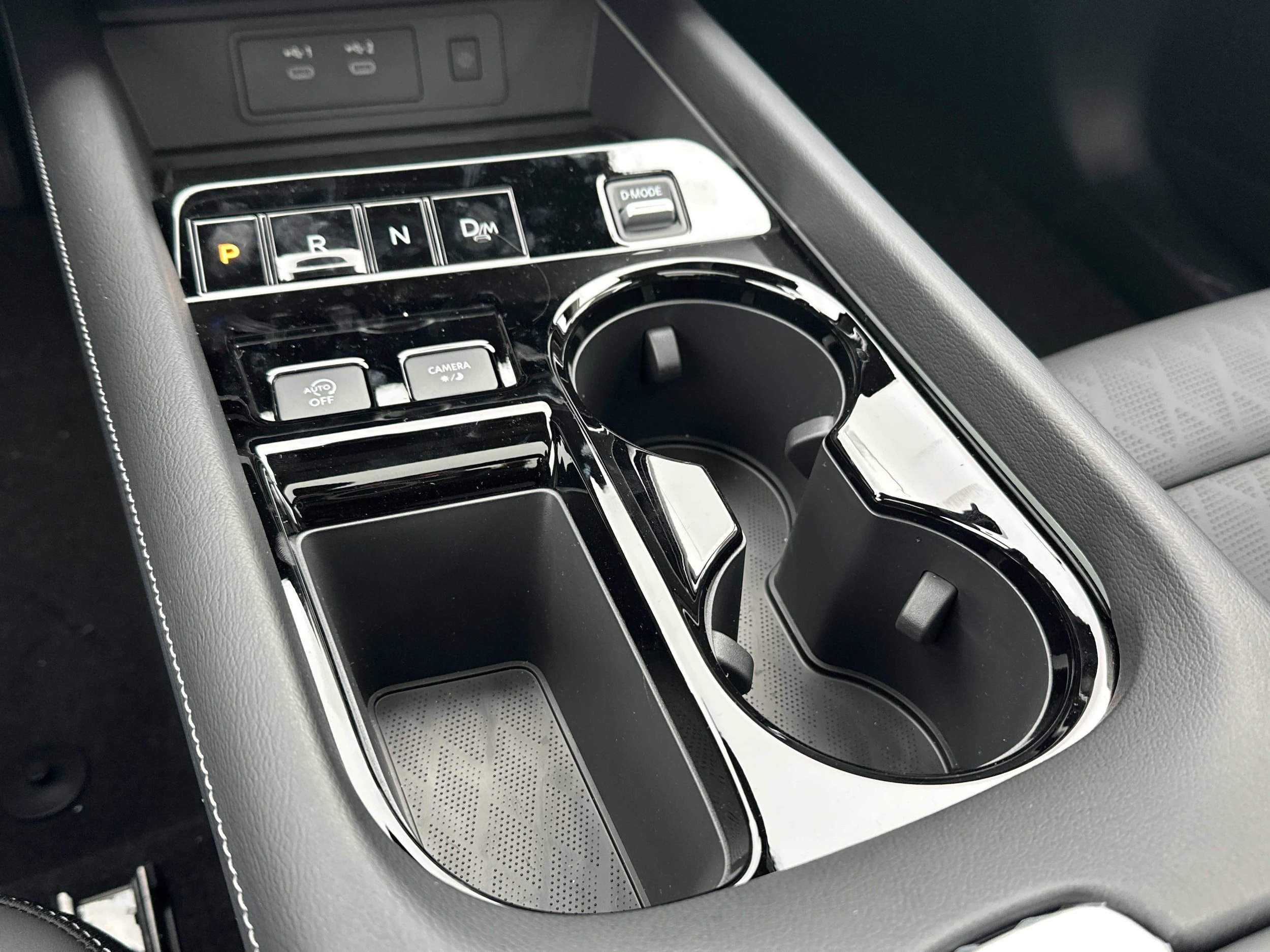 2025 Nissan Murano Platinum - Photo 16