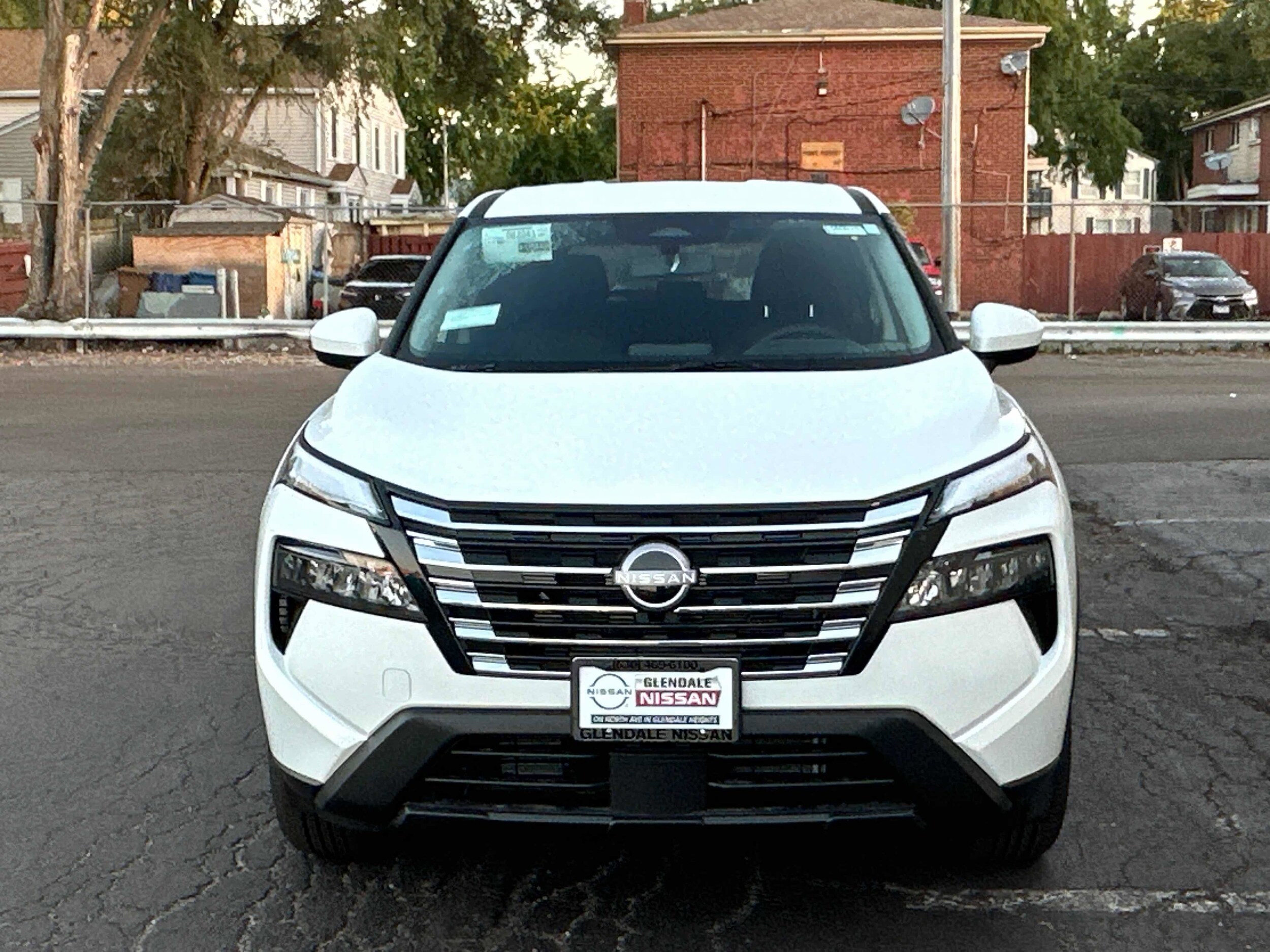2026 Nissan Rogue SV photo 2