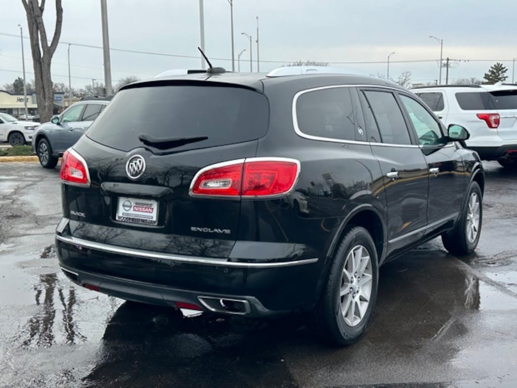 Used 2017 Buick Enclave Convenience Group SUV