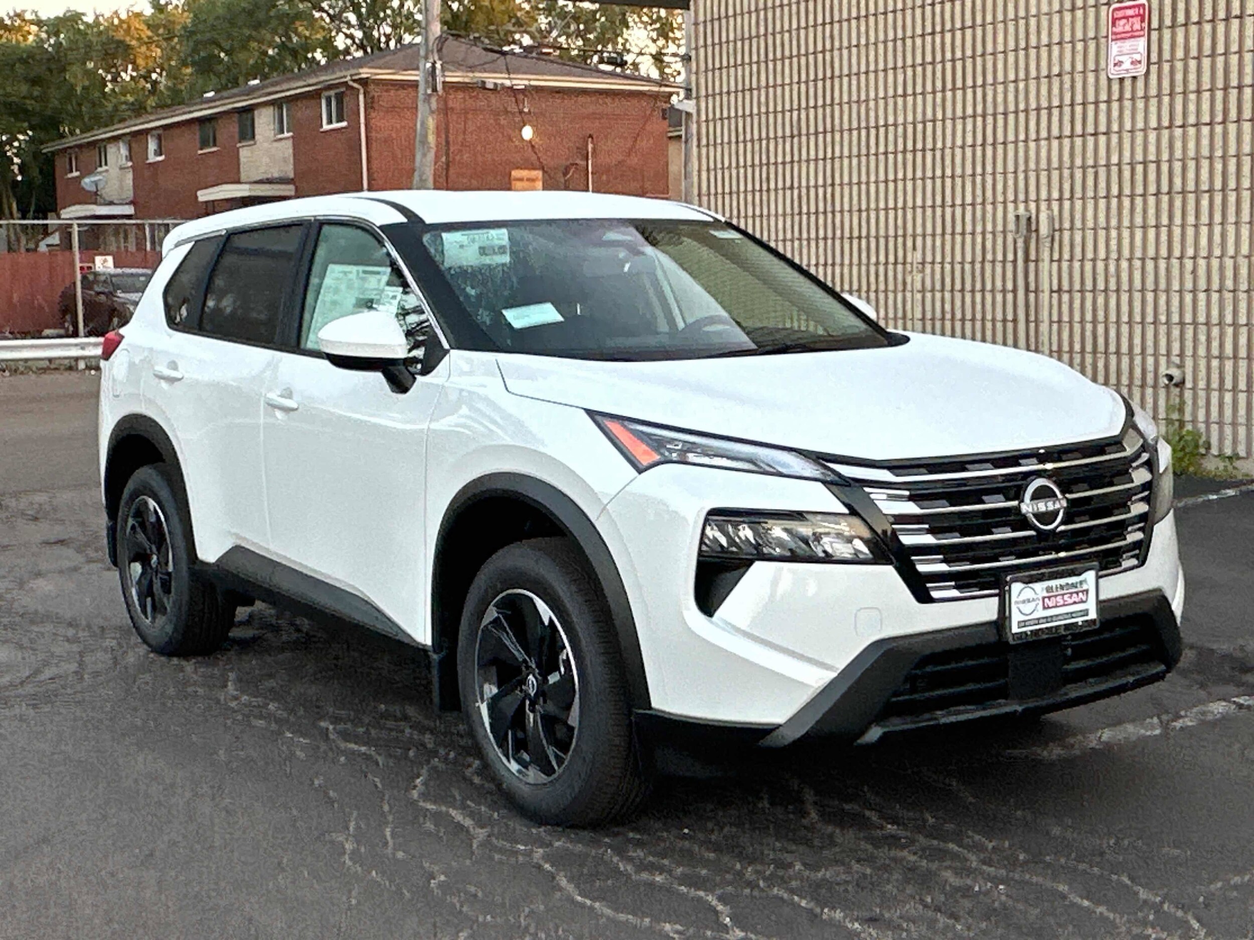 2026 Nissan Rogue SV photo 3