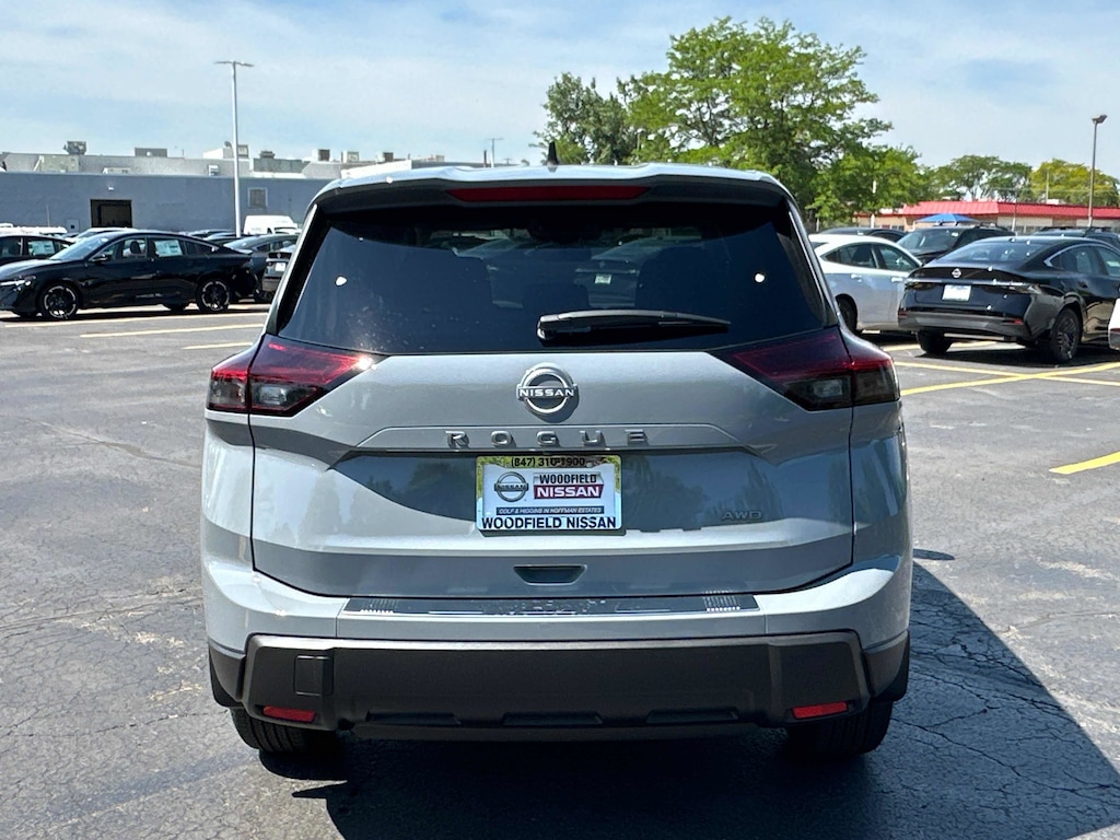 New 2026 Nissan Rogue SV 2026.5 AWD SV