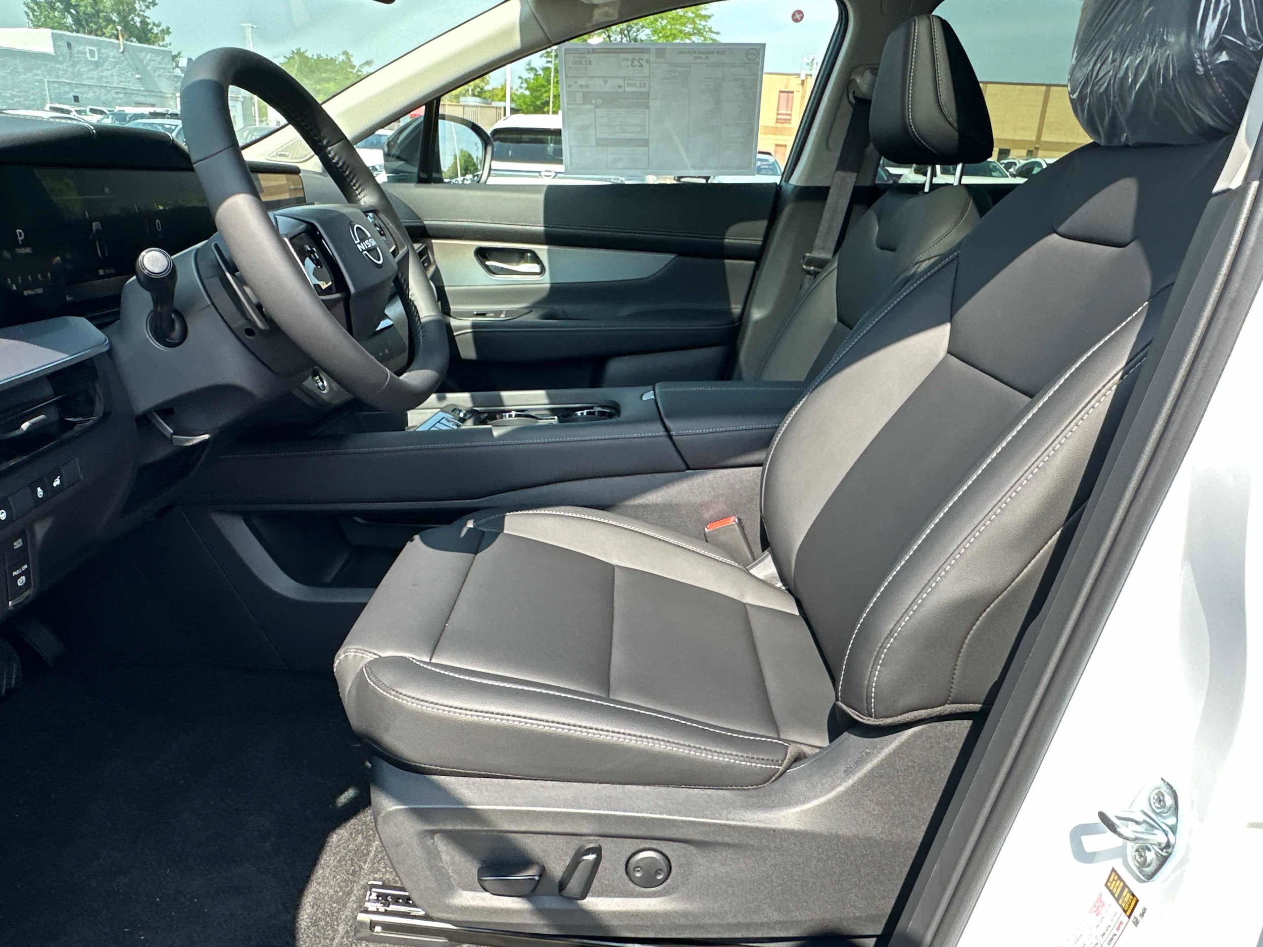 2025 Nissan Murano SL - Photo 9