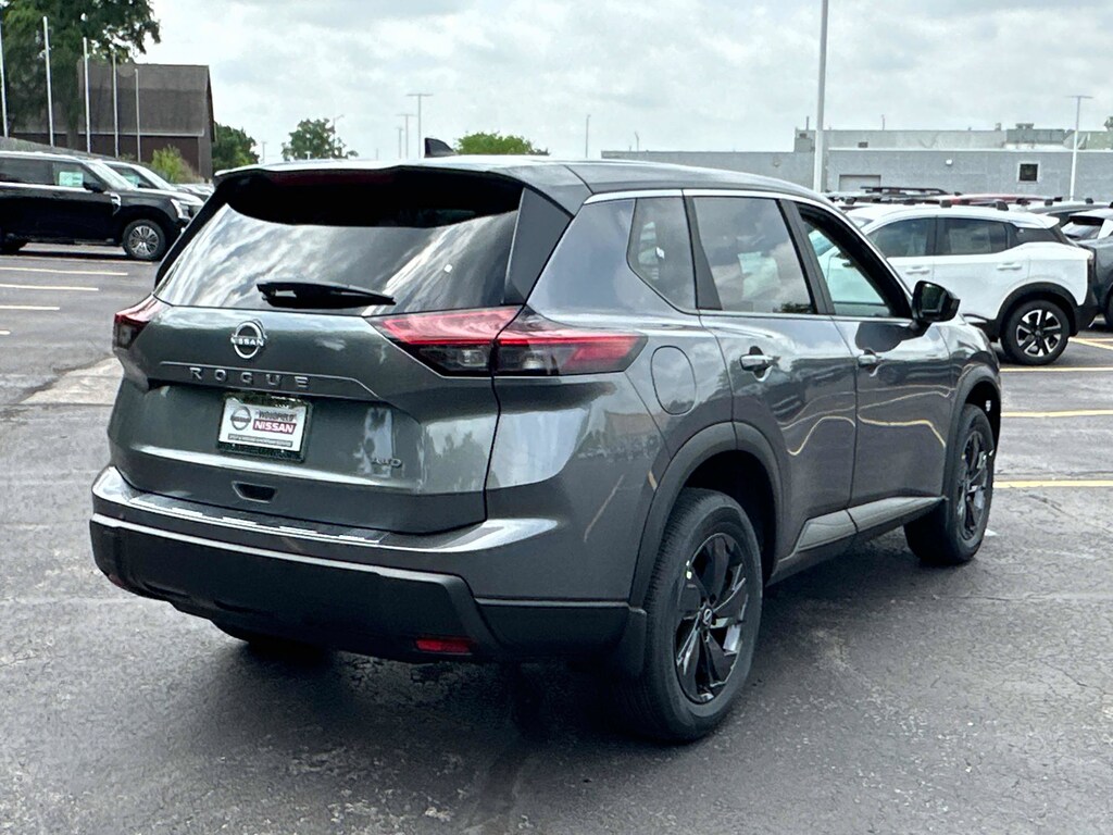 New 2026 Nissan Rogue SV 2026.5 AWD SV