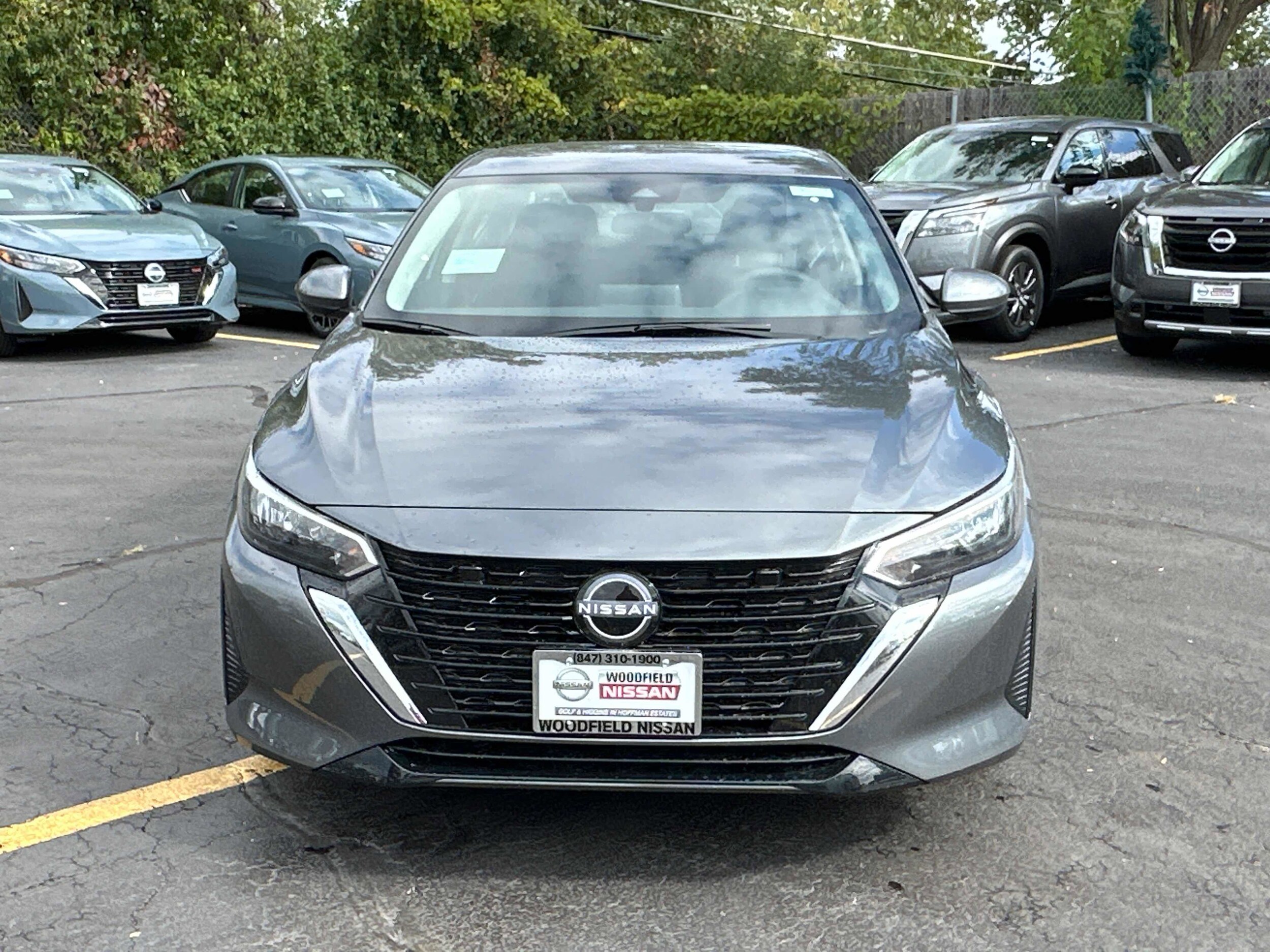 2025 Nissan Sentra SV photo 2
