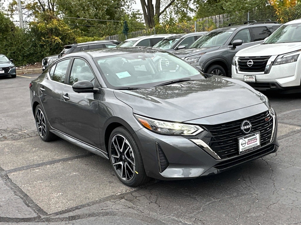 New 2025 Nissan Sentra SR SR CVT