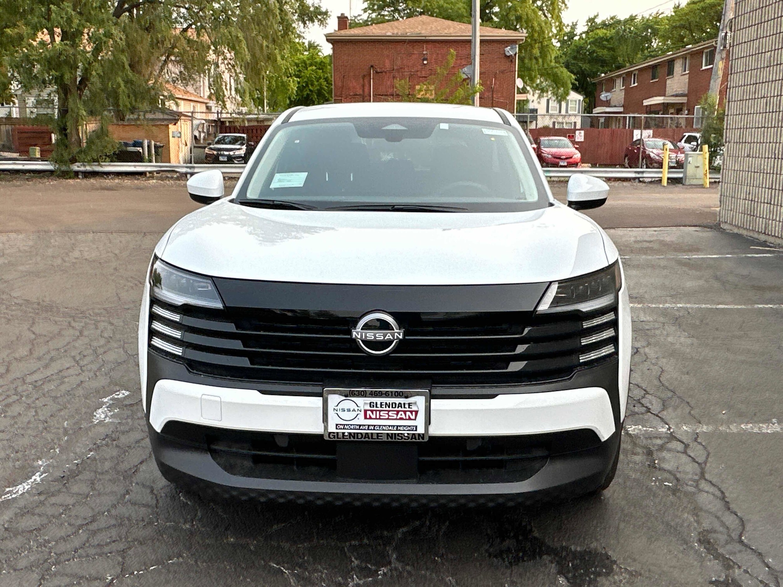 2025 Nissan Kicks SV photo 2