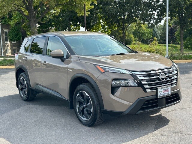 2024 Nissan Rogue SV photo 3