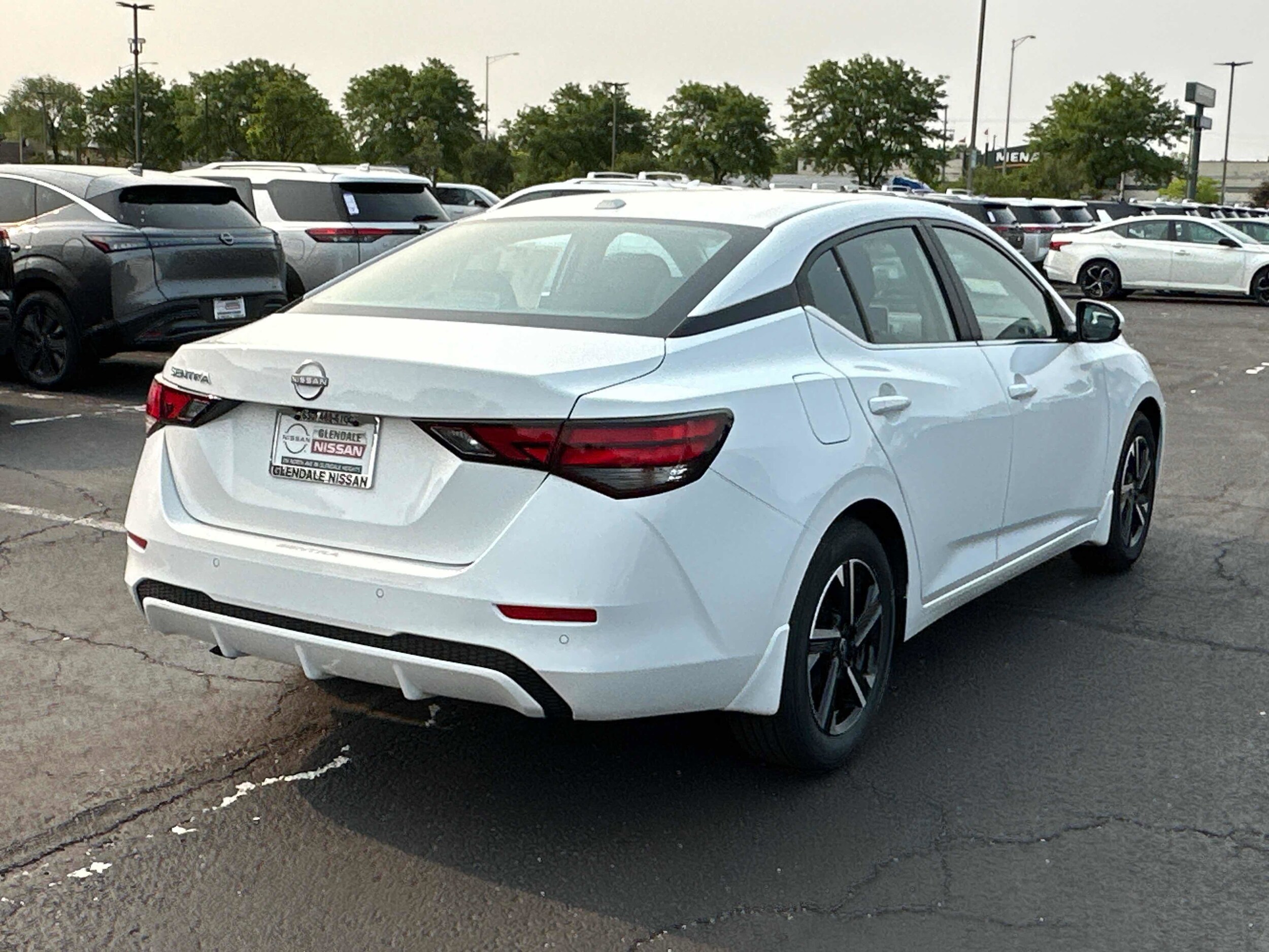 2025 Nissan Sentra SV photo 3