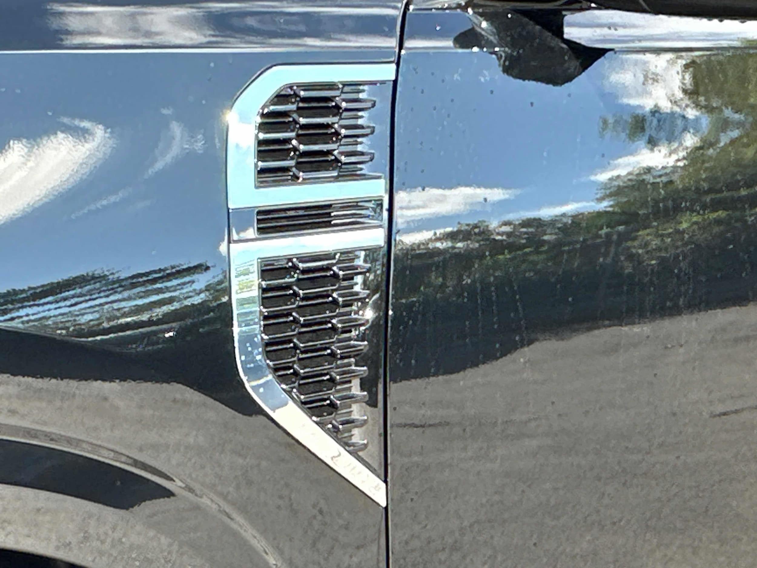 2026 Nissan Armada Platinum - Photo 11