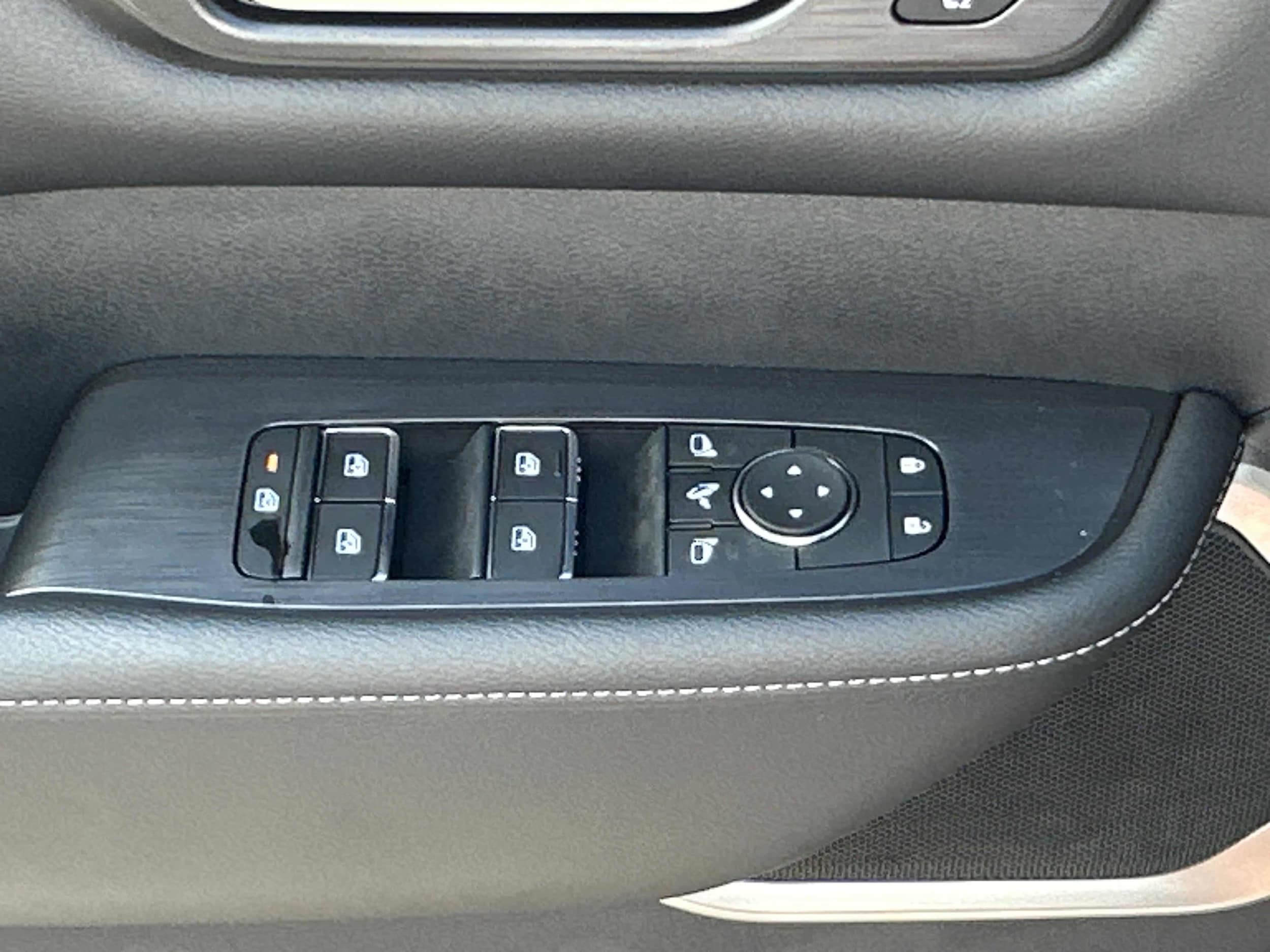 2026 Nissan Armada Platinum - Photo 21