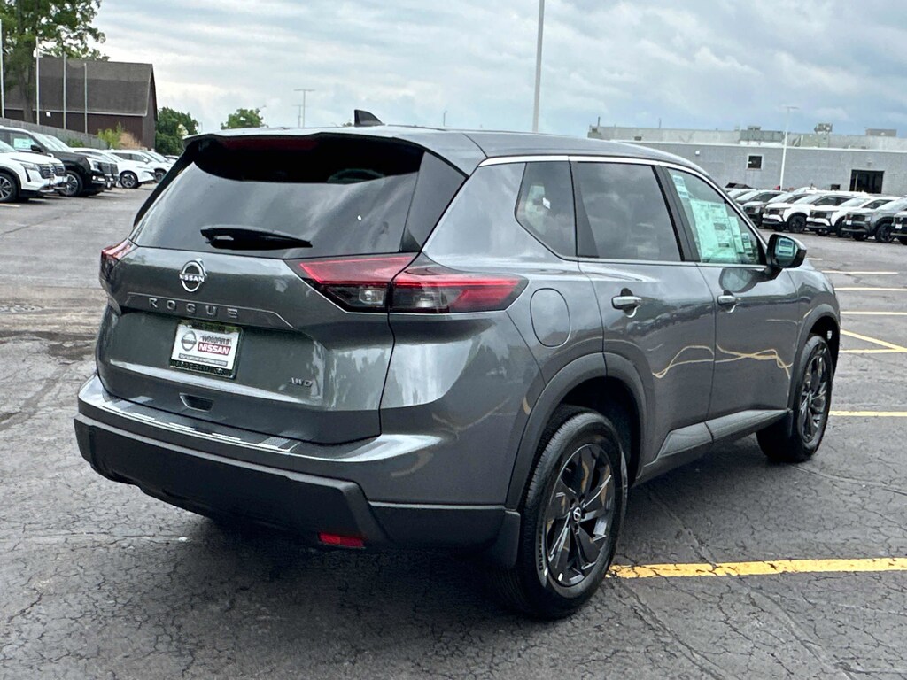 New 2026 Nissan Rogue SV 2026.5 AWD SV