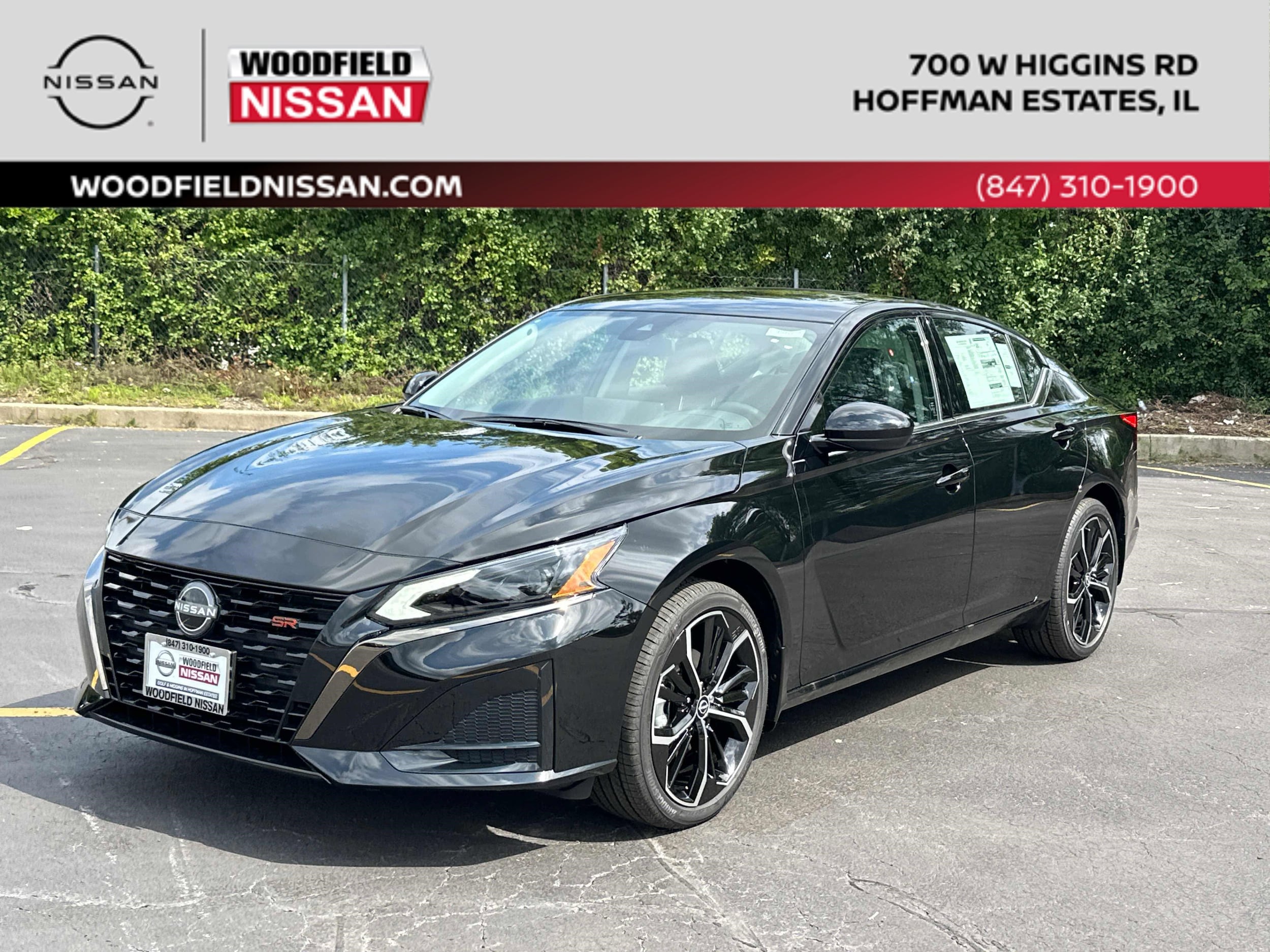 2025 Nissan Altima SR's photo