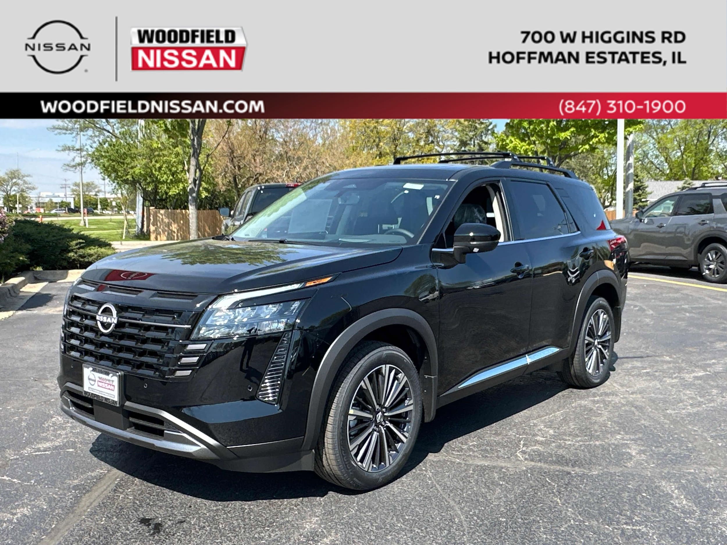 2026 Nissan Pathfinder Platinum 4WD's photo