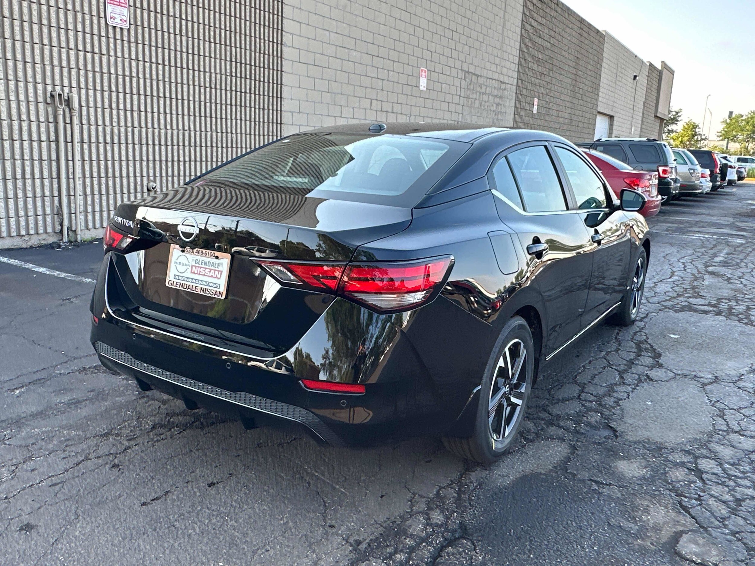 2025 Nissan Sentra SV photo 4