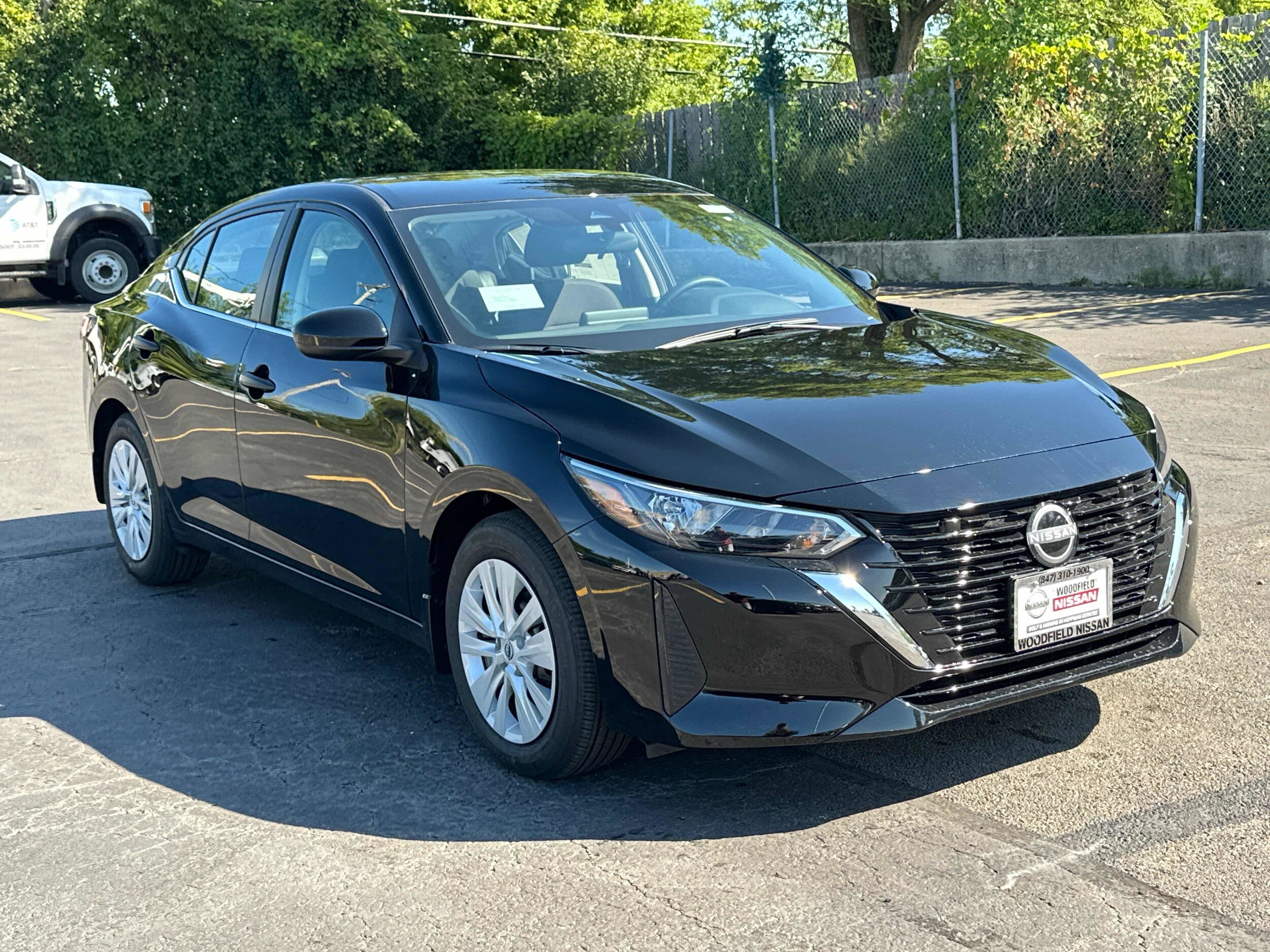 2025 Nissan Sentra S photo 3
