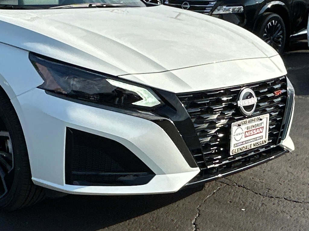 New 2025 Nissan Altima SR SR AWD