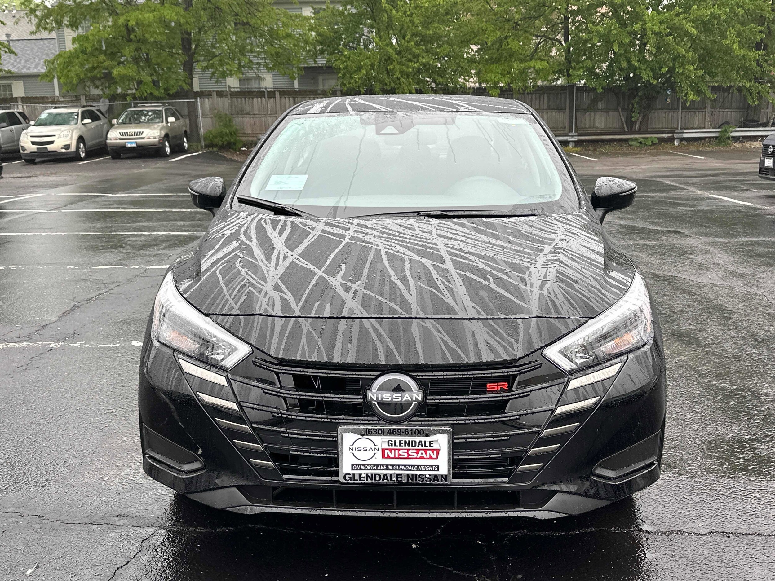 2025 Nissan Versa SR photo 2