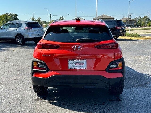 2020 Hyundai Kona SEL photo 4