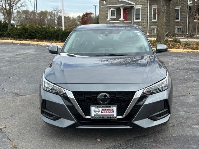 2022 Nissan Sentra SV photo 2