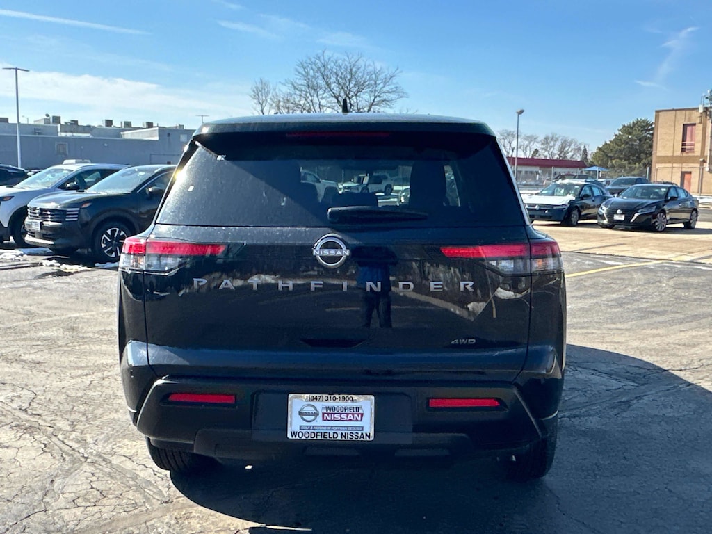 New 2026 Nissan Pathfinder S S 4WD