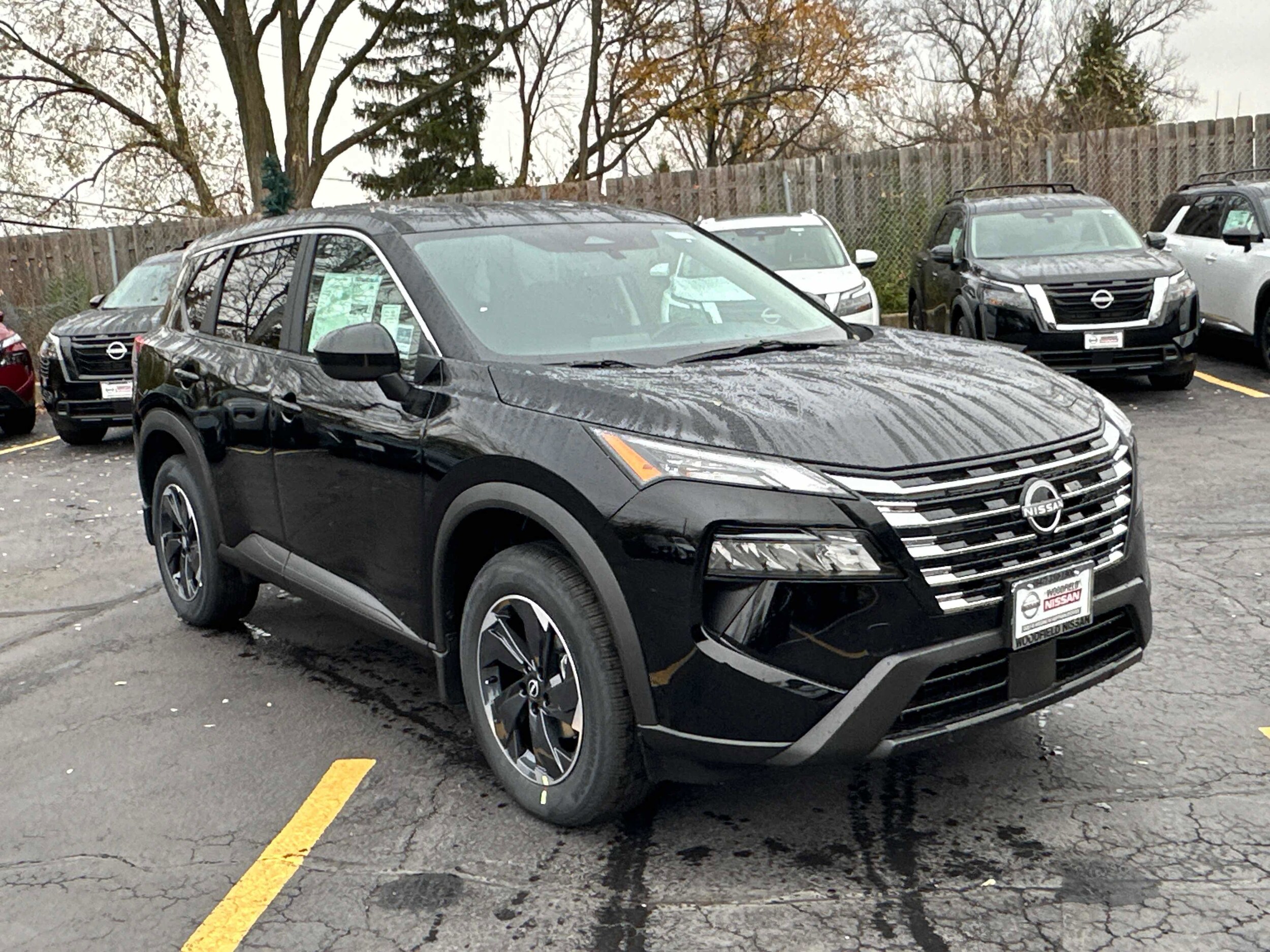 2026 Nissan Rogue SV photo 3