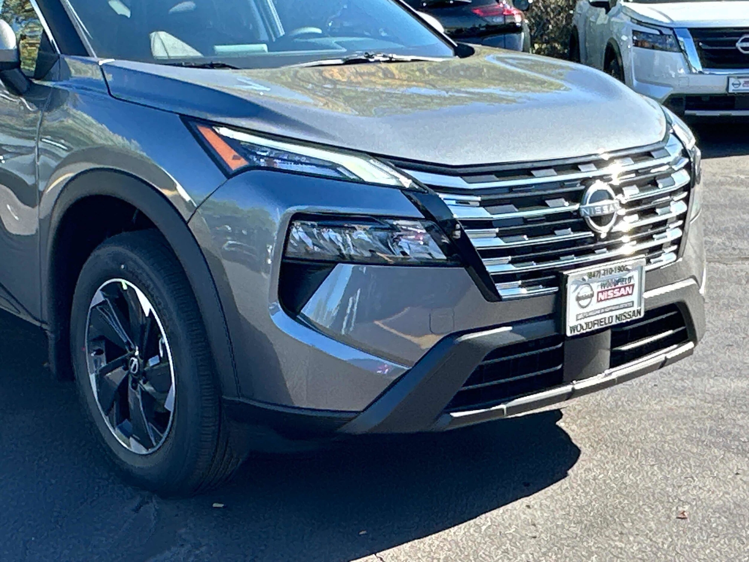 2026 Nissan Rogue SV photo 3