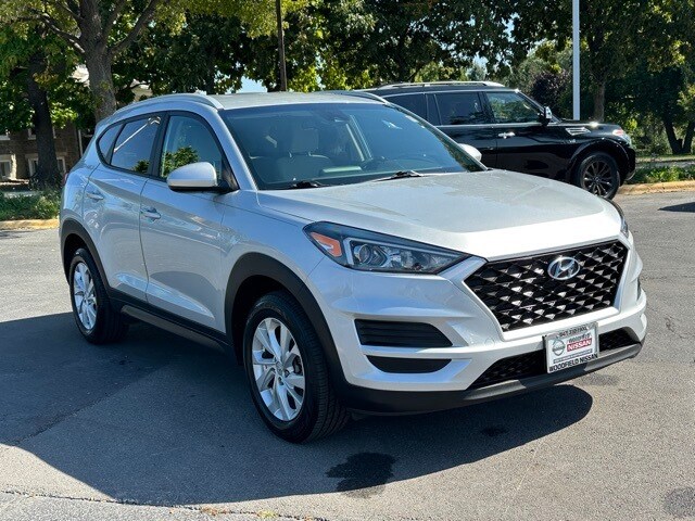 2019 Hyundai Tucson Value photo 2