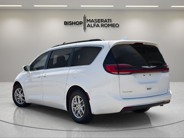 Used 2022 Chrysler Pacifica Touring L Minivan/Van