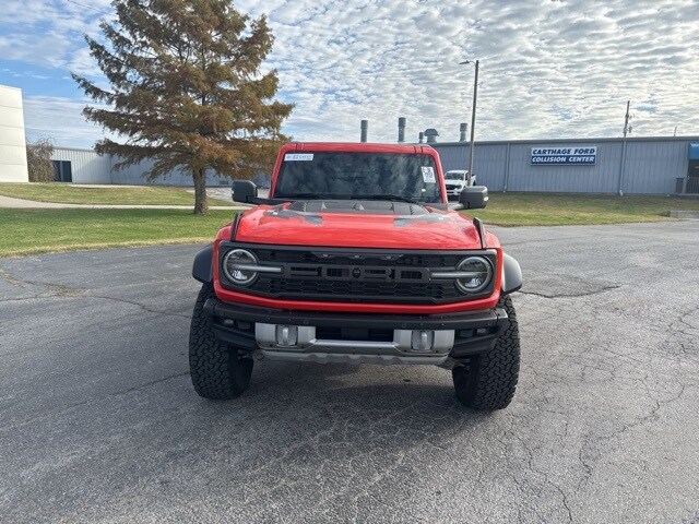2023 Ford Bronco Raptor photo 2